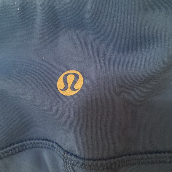 Lululemon black and blue reversible pants - Picture 2 of 6
